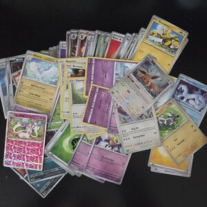 84 Pokemon Cards